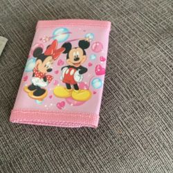 Wallet TriFold Zip Mickey And Minnie Wallet New 
