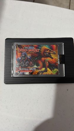 Terrell Davis Pro Look Dino-Might Trading Card 10/25