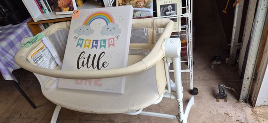 BABY BASSINET