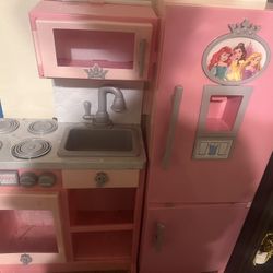 Play Kitchen