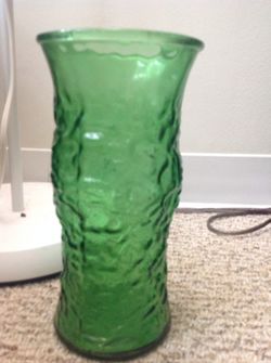 Hoosier antique emerald textured glass vase