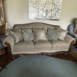 Sofa 