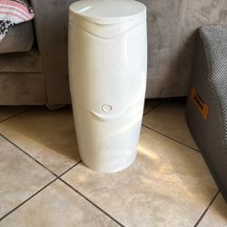 Diaper Genie 