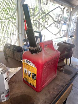 Red & Black Gas Canister Tool
