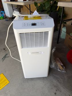 Hisense 5000 BTU (DOE) 115-Volt Vented Small Room Portable Air Conditioner Remote Included