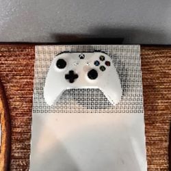 Xbox One S 1TB Refurbished 