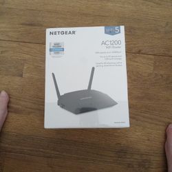 Netgear AC 1200 WiFi Router