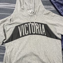 Victoria Secret 3/4 Sleeve Sweater