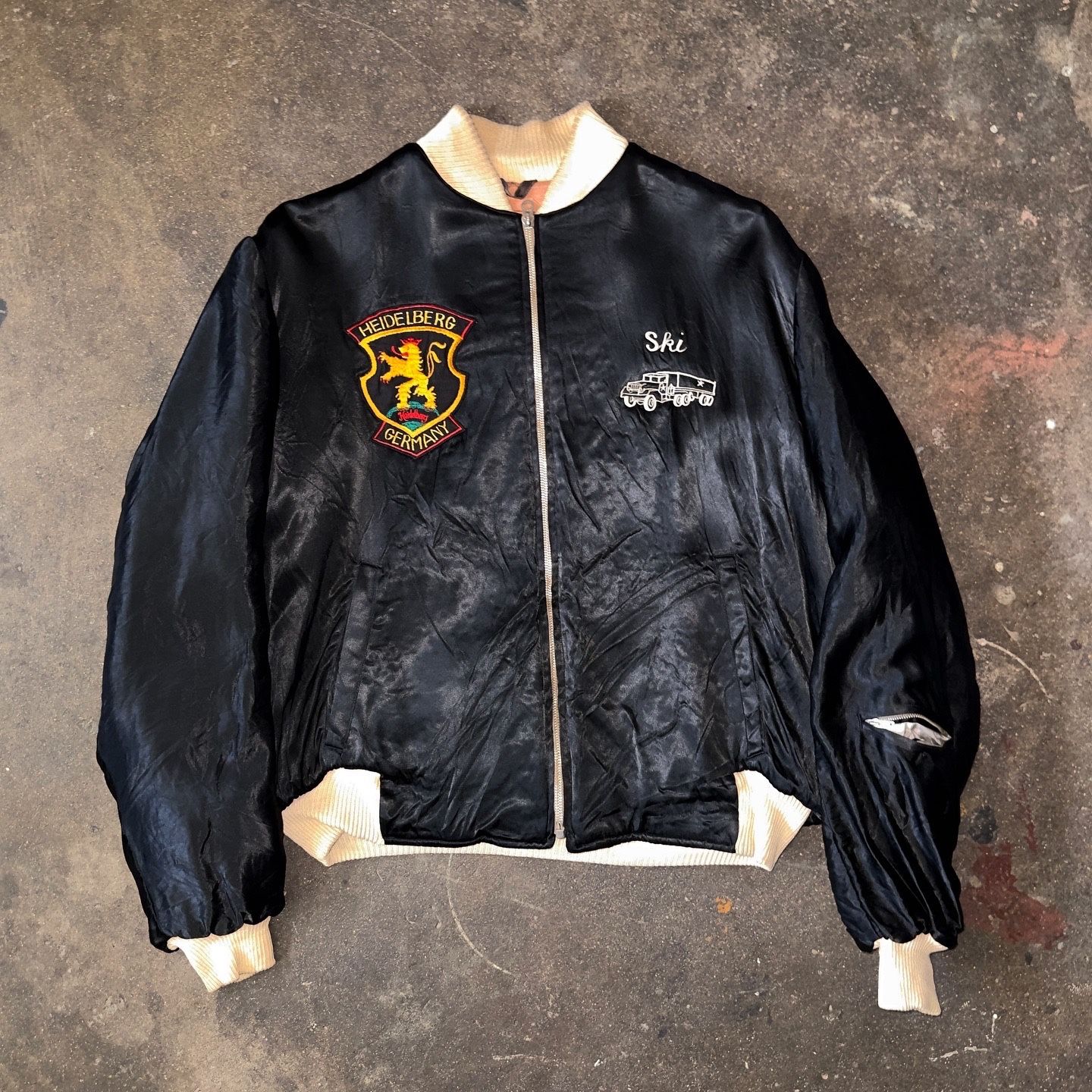 Vintage 1950's Heidelberg Germany Souvenir Jacket for Sale in