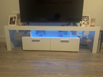 White TV STAND
