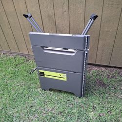 Ryobi Tablesaw On Stand Exellent Condition Firm 