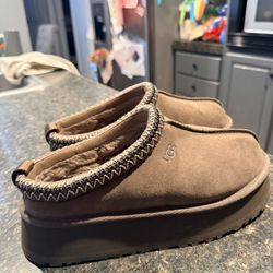 UGG women Platform 