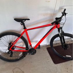 Cannondale Trail Mountain Bike - Barely Used