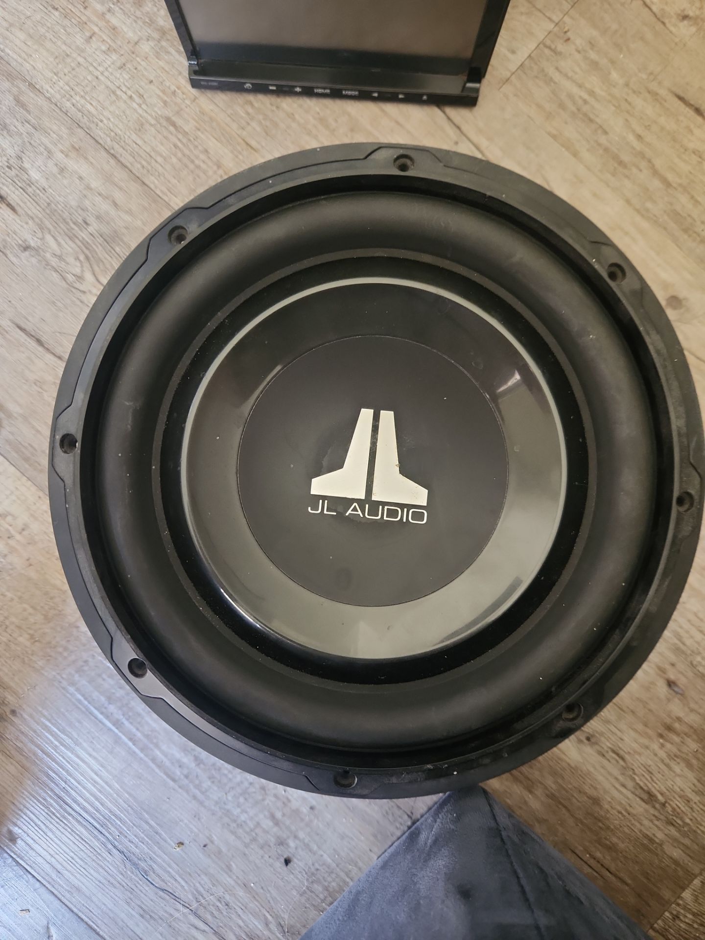 JL Audio 10W1v3-2 W1v3 Series 10" 2-ohm subwoofer 600W Peak Power