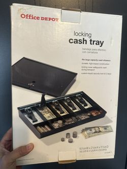 Locking cash tray