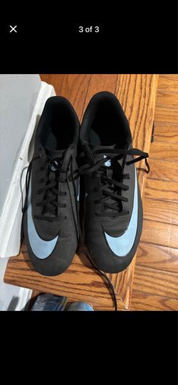 NIKE soccer ⚽ CLEATS SZ 8 $50 or OBO