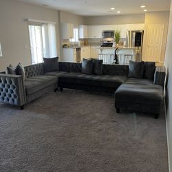 Grey Sectional Couch 