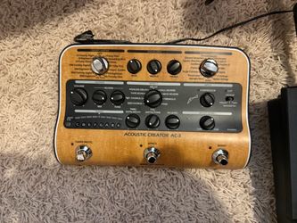 Zoom Acoustic Guitar Creator AC-3 Modeling Multi Effects Guitar Pedal