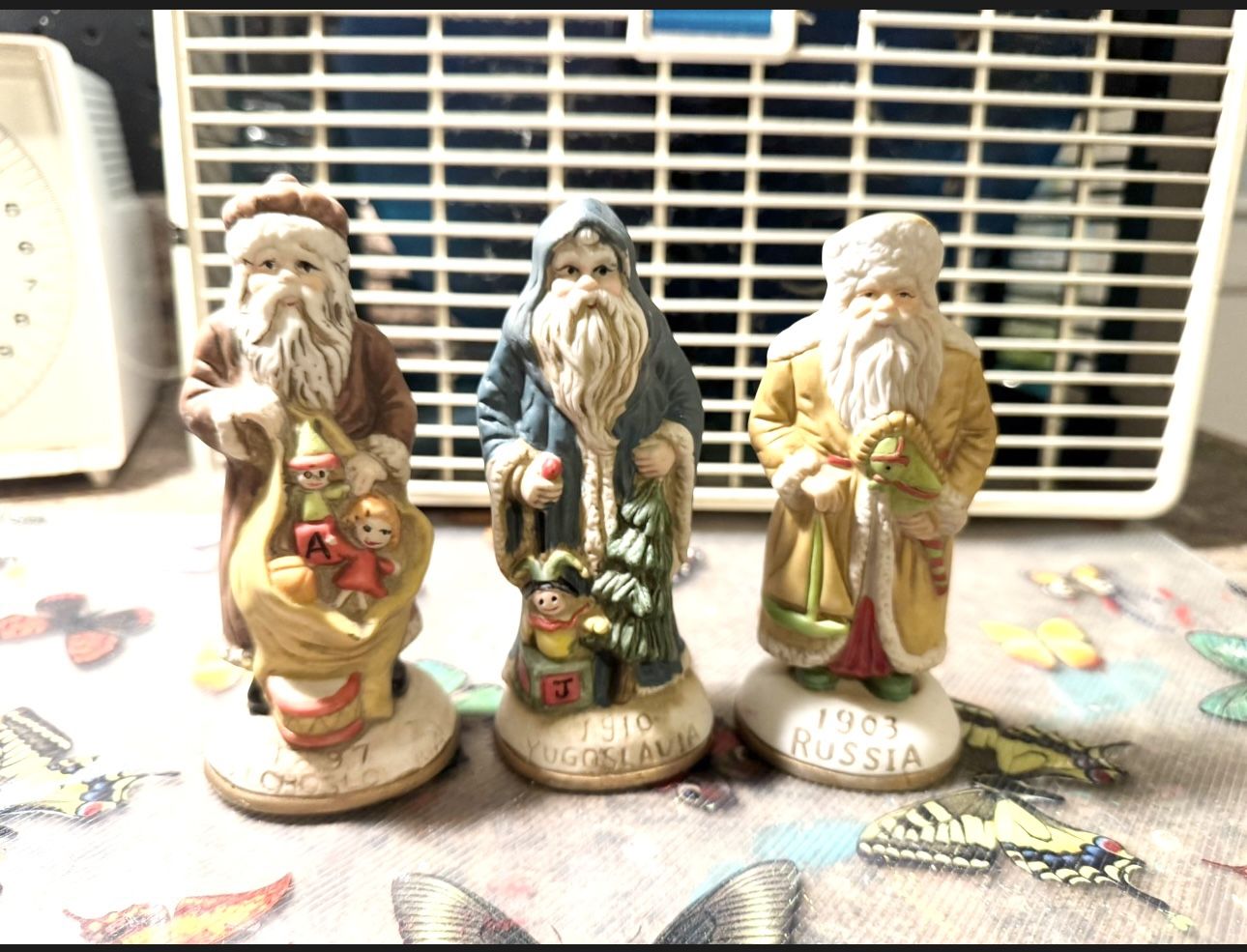 Set Of 3 antique Ceramic Santa collectibles