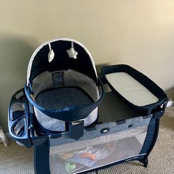Graco Pack 'n Play Travel Dome LX Playard | Includes Portable Bassinet, Full-Size Infant Bassinet, and Diaper Changer