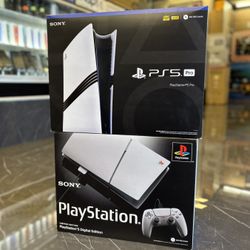 PlayStation 5 Pro & PlayStation 5 30th Anniversary (Take It Home In Payments/ llévalo a casa en pagos 