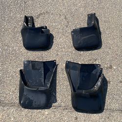 97-01 Honda CRV Mud Flaps
