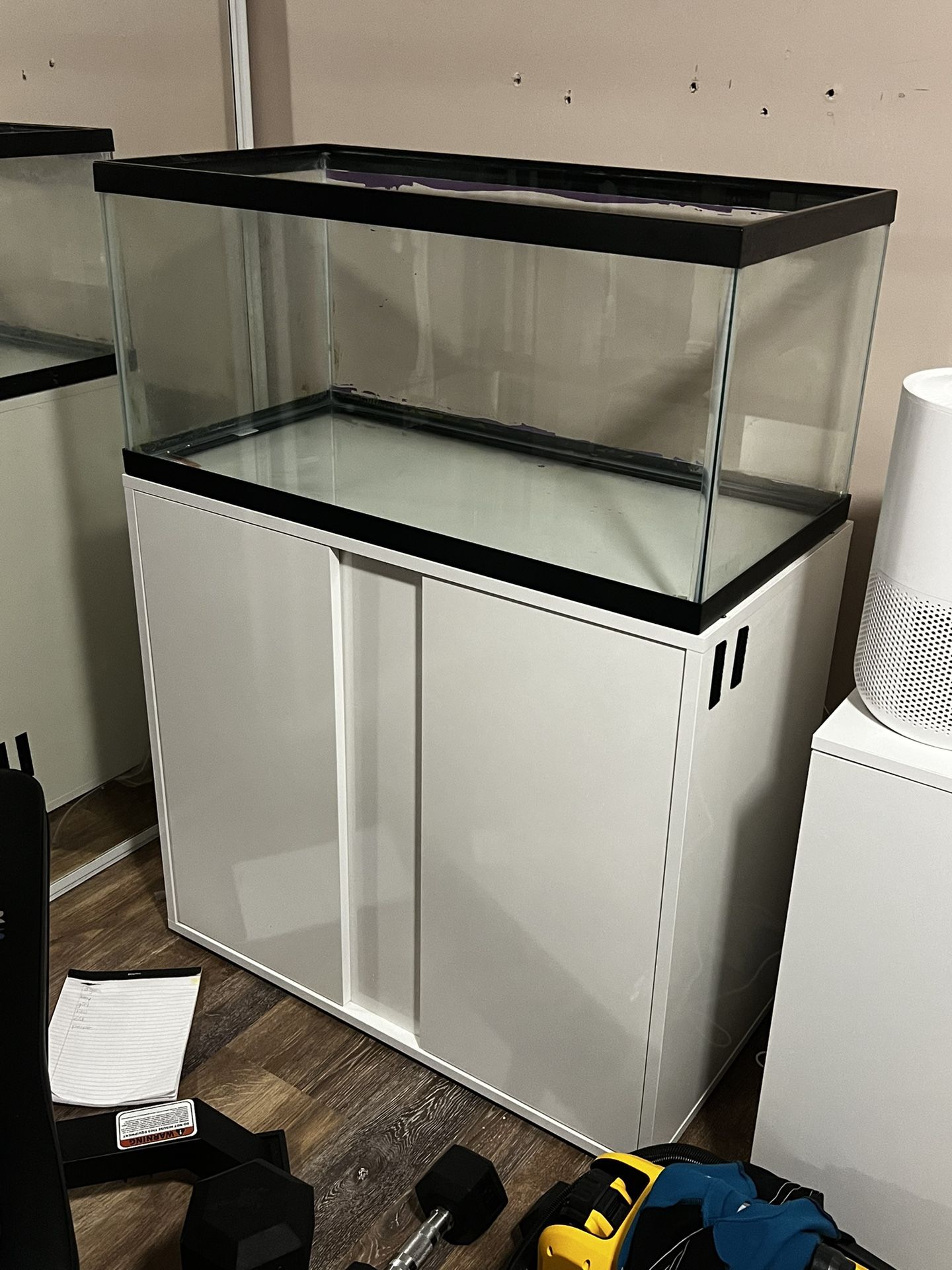 40 Gallon Breeder W/ Stand