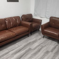 Brown Leather Sofas