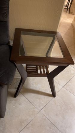 Wood end table set