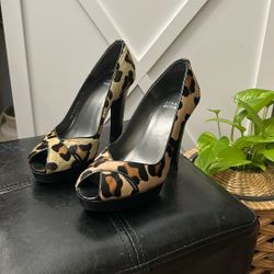Heels. Zapatos. Animal Print