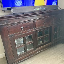 Pottery barn Entertainment Credenza