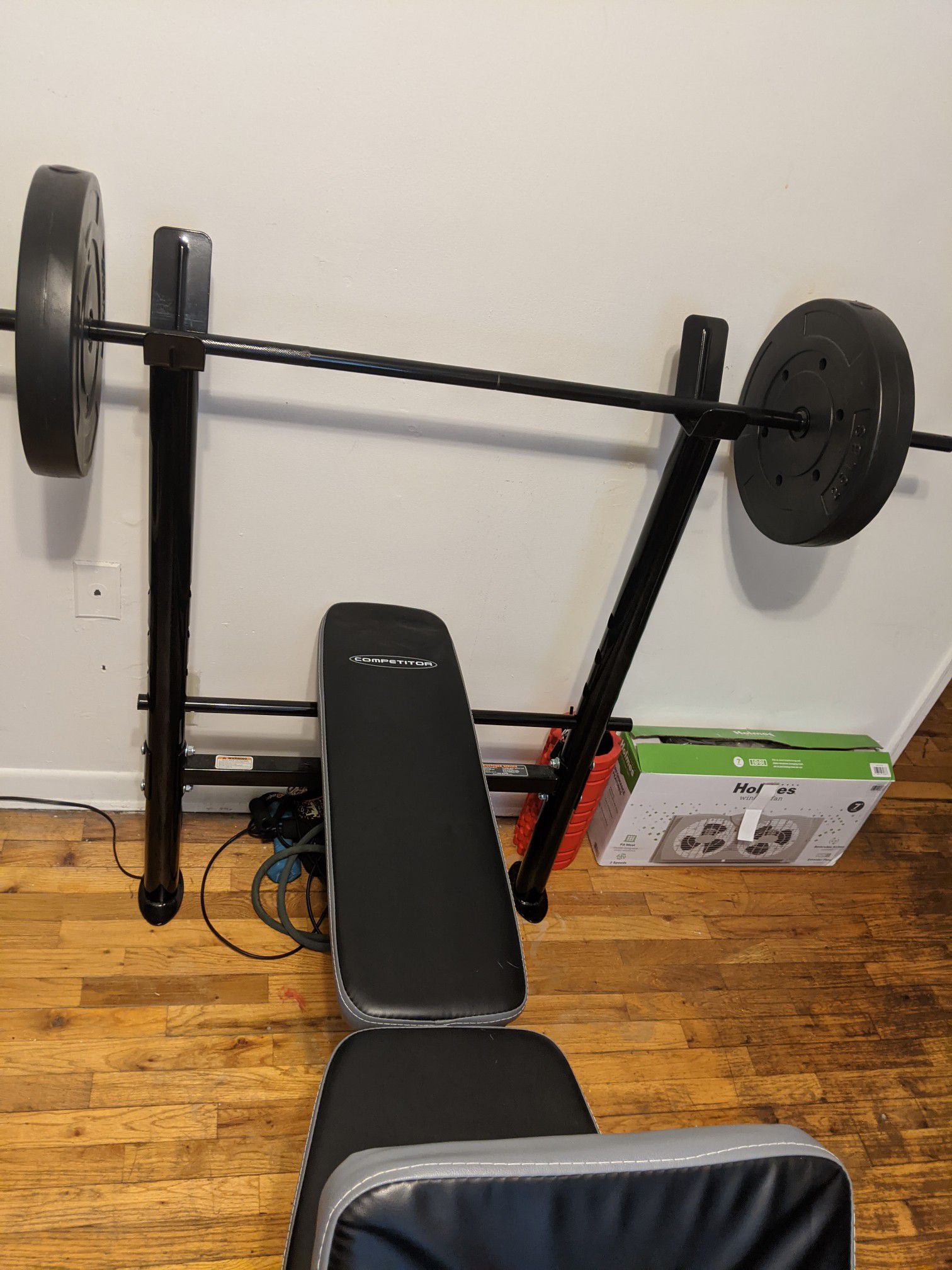 Weight Bench with 80lbs weights.