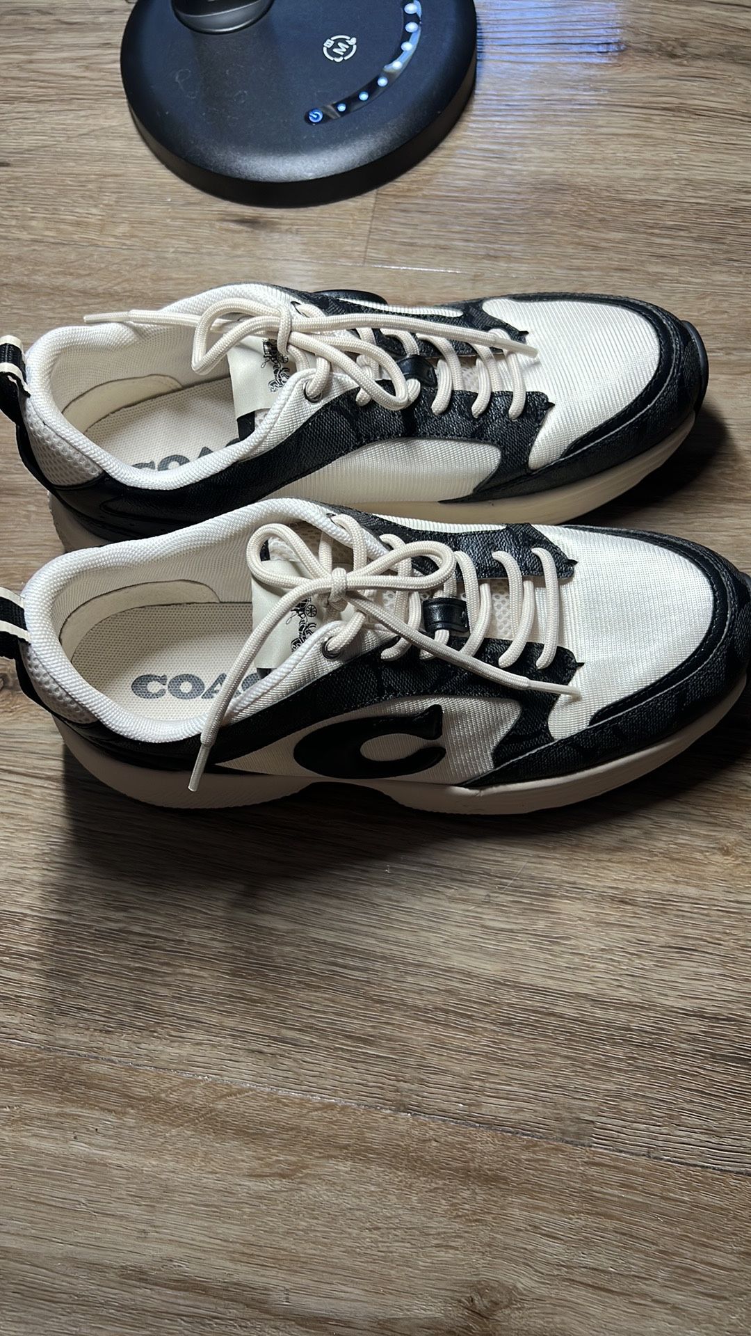 Coach Strider sneakers Size 7.5