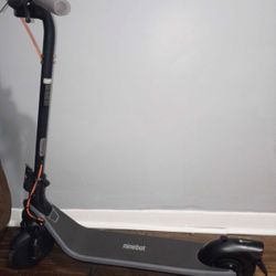 Ninebot E2 Scooter