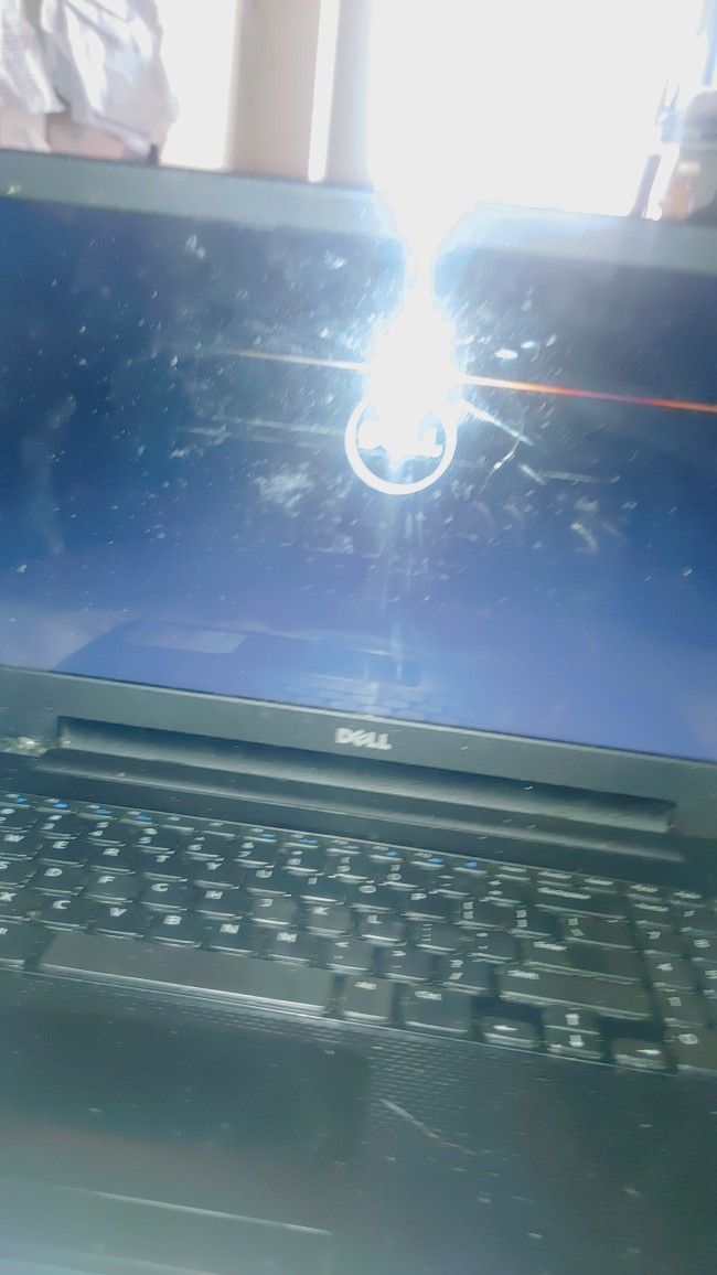 Dell Inspiron 15
