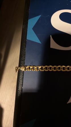 Gold chain hallow  18k
