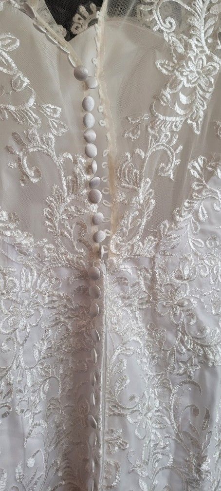 Brand New Wedding Dress
