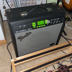 Fender G-dec 30 Guitar Amp