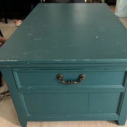 Coffee Table Lots Of Drawers 