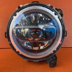 2018 2019 2020 2021 JEEP WRANGLER RIGHT PASSENGER SIDE HEADLIGHT OEM (contact info removed)8AD