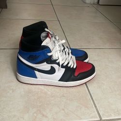 Jordan 1 Top 3 100$ Size 9