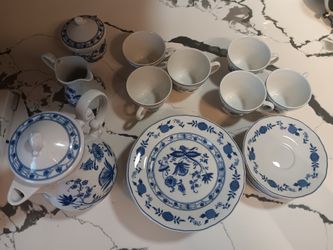 Service café en porcelaine oignon blue motif oignon 21 Pieces