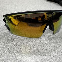 Oakley Vanguard Meta AI Glasses Worn Once