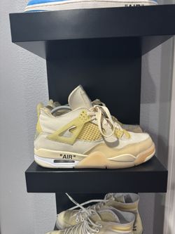 Jordan 4 Off White Sail Men’s 8.5 Woman’s 10