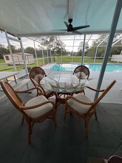 Wicker/Rattan Table And Chairs