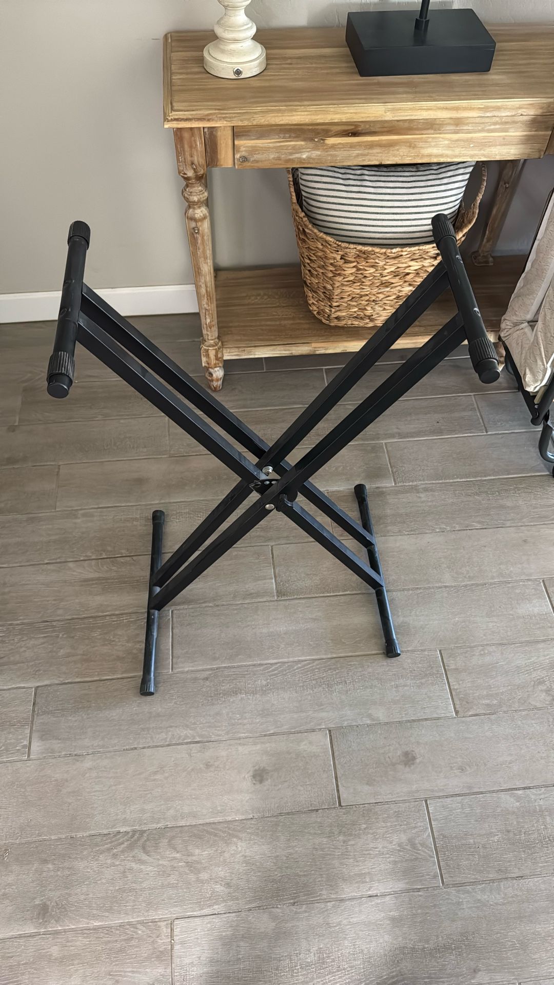 Piano X-stand