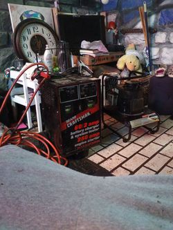 Craftsman 60/2 Battery Charger & System Charger 250 Engine Starter
