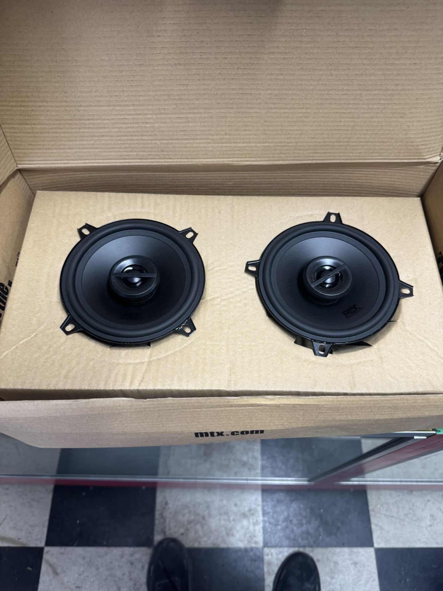 Mtx Car Audio . 5 1/4 Inch Car Stereo Speakers . High Quality . New Cheap 25$