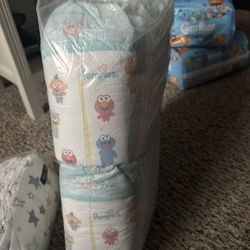 Pampers 