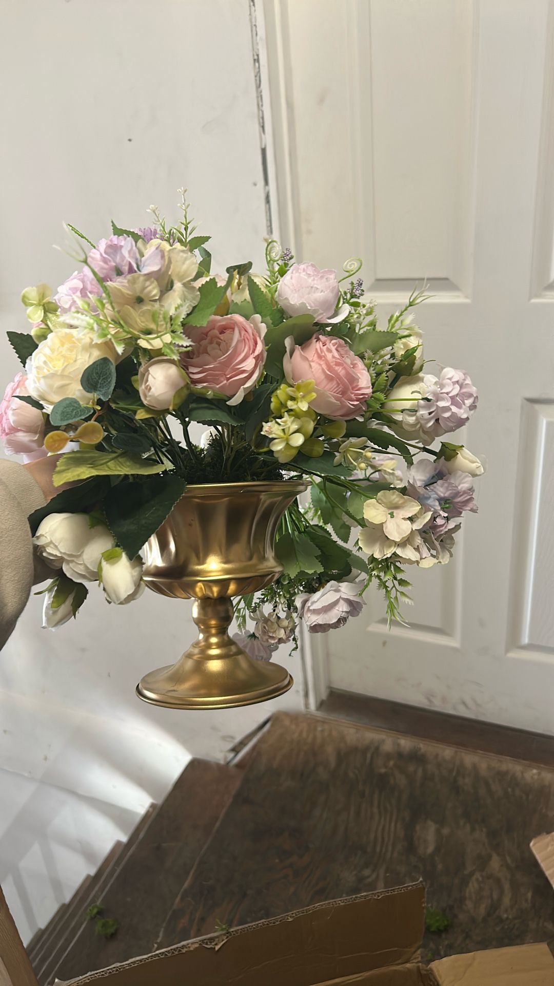 2 Gold Centerpieces With Flowers